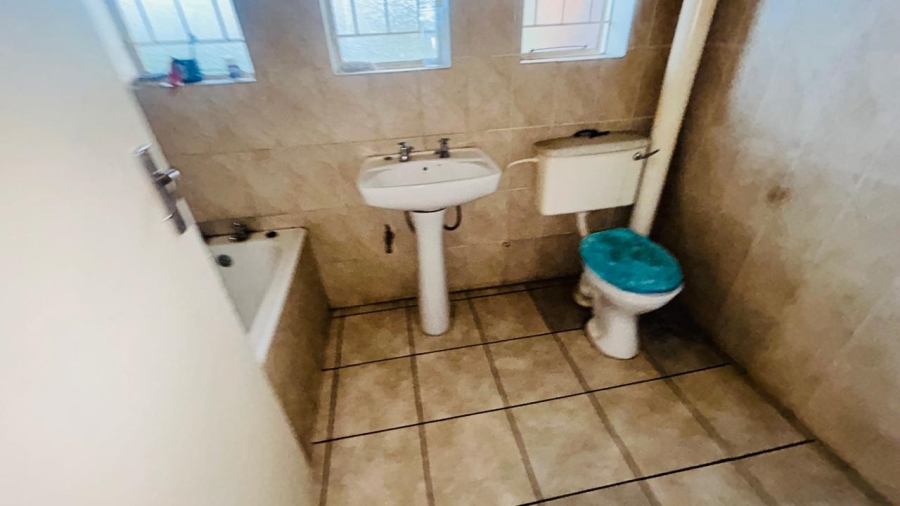 8 Bedroom Property for Sale in Sasolburg Ext 1 Free State